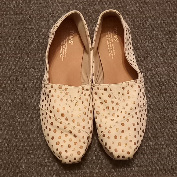 Toms Shoes Gold Polka Dot Toms Size 95 Poshmark